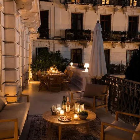 La Terrasse Du Casino Luxueux ! * Aix-les-Bains